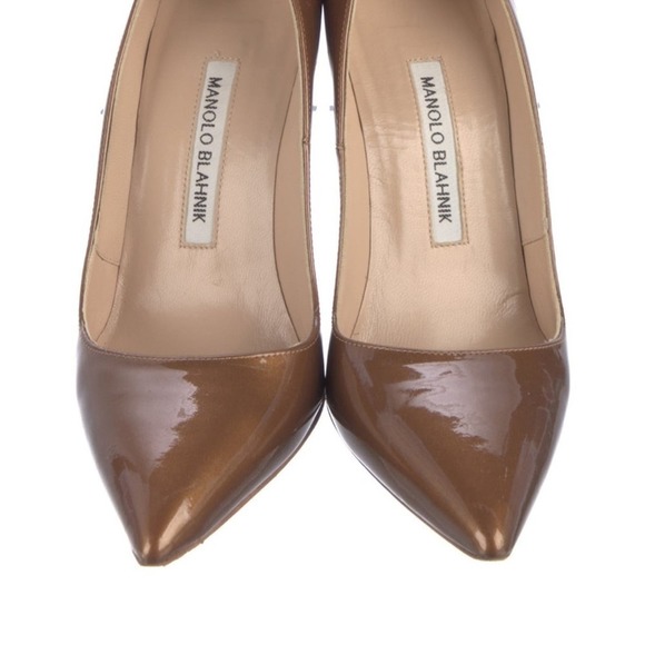 Manolo Blahnik BB Metallic Patent Leather Pointy Toe Pump Bronze - Picture 3 of 10